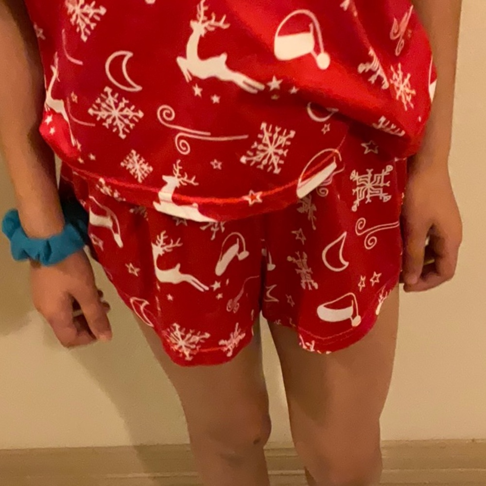 Pjs - Picture 2 of 3